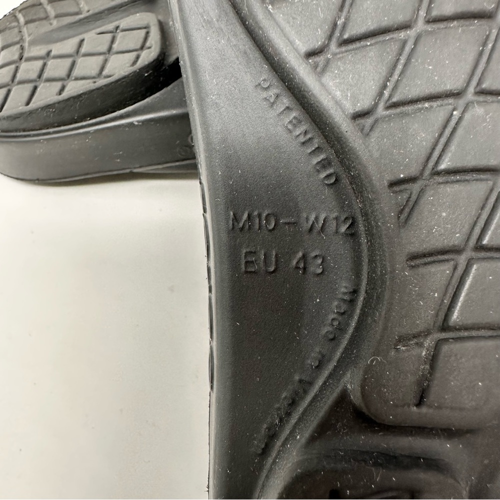 Oofos OOahh Slide Sandal Black Unisex Women’s 12, Men’s Size 10 - Picture 7 of 9